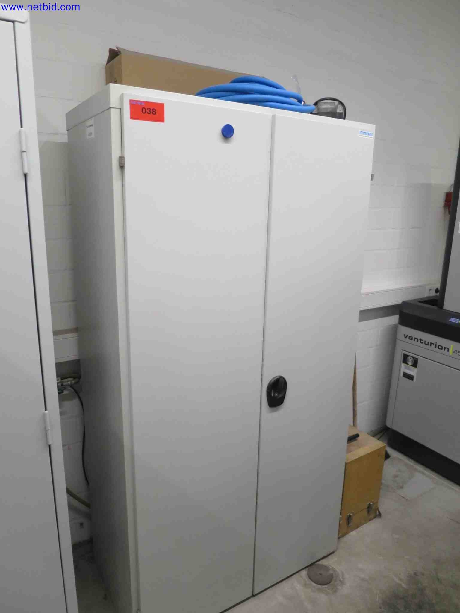 Magazinschrank Bedrunka + Hirth